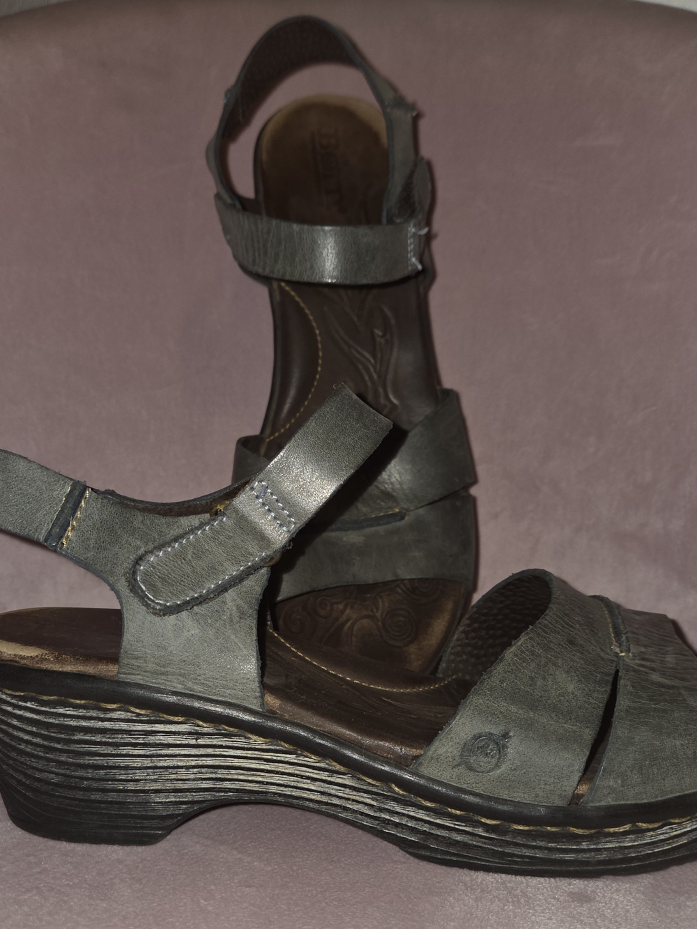 Born Women's Gray Strappy Wedge Sandals